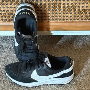 Women’s Nike Waffle Debut Sneakers